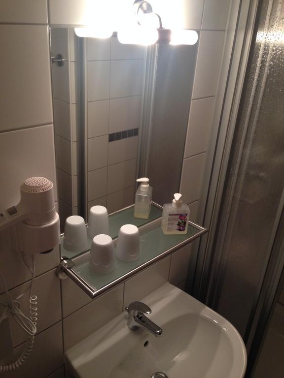 Berggasthof Beckenbergbaude Hotell Eibau Rum bild