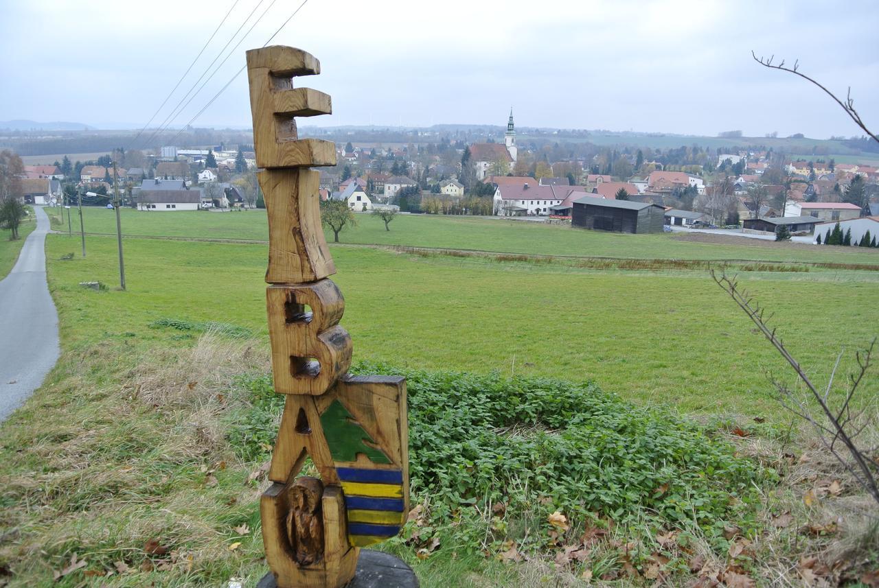 Berggasthof Beckenbergbaude Hotell Eibau Exteriör bild